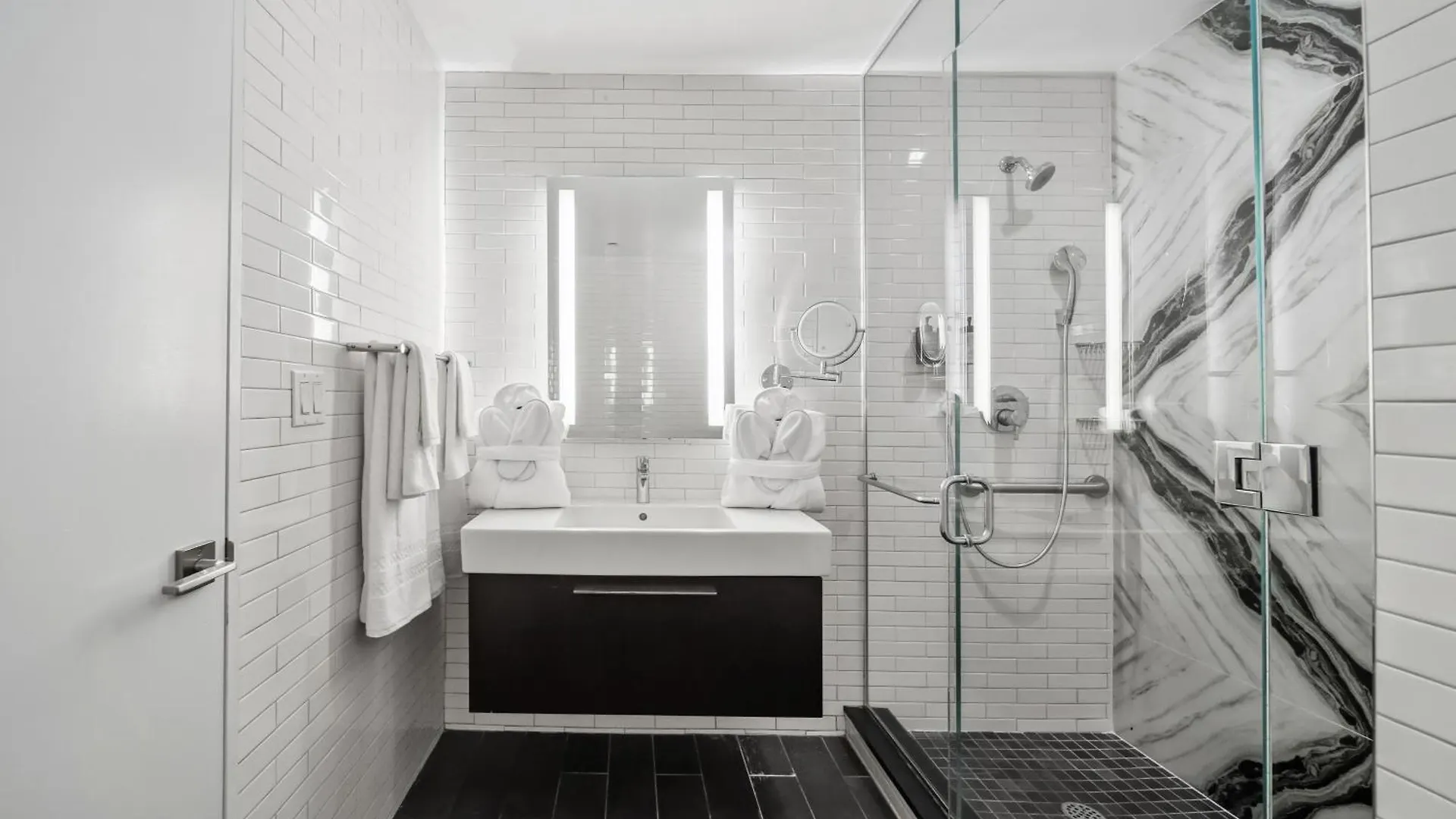 **** Hotel Tuscany By Luxurban New York USA